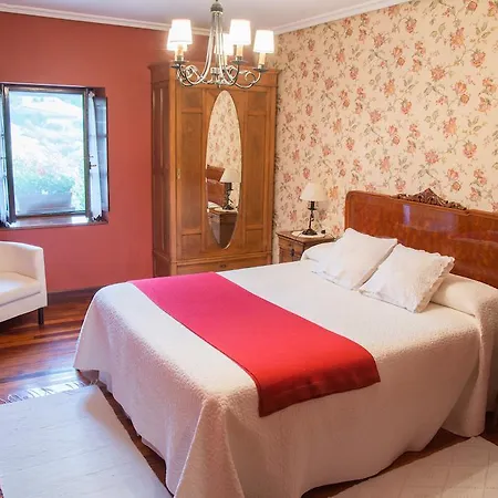 Casa Rural-apartamentos Zelaikoa Lantgård